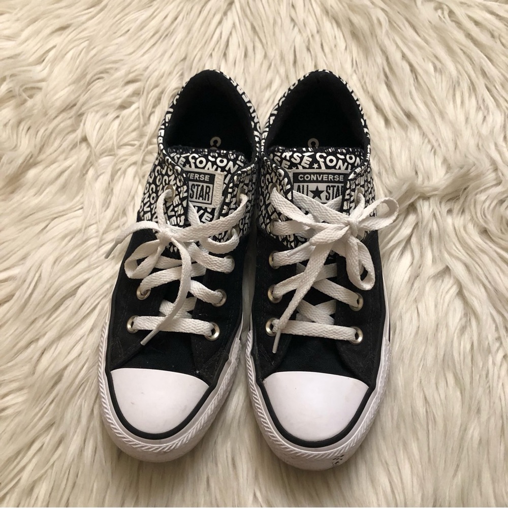 Converse Madison Ox Wordmark 2.0 Logo Low Top Black White Womens Sneakers size 6